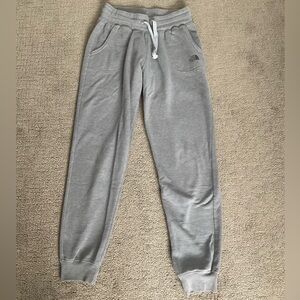 The North Face Sweatpant Joggers Women’s Medium